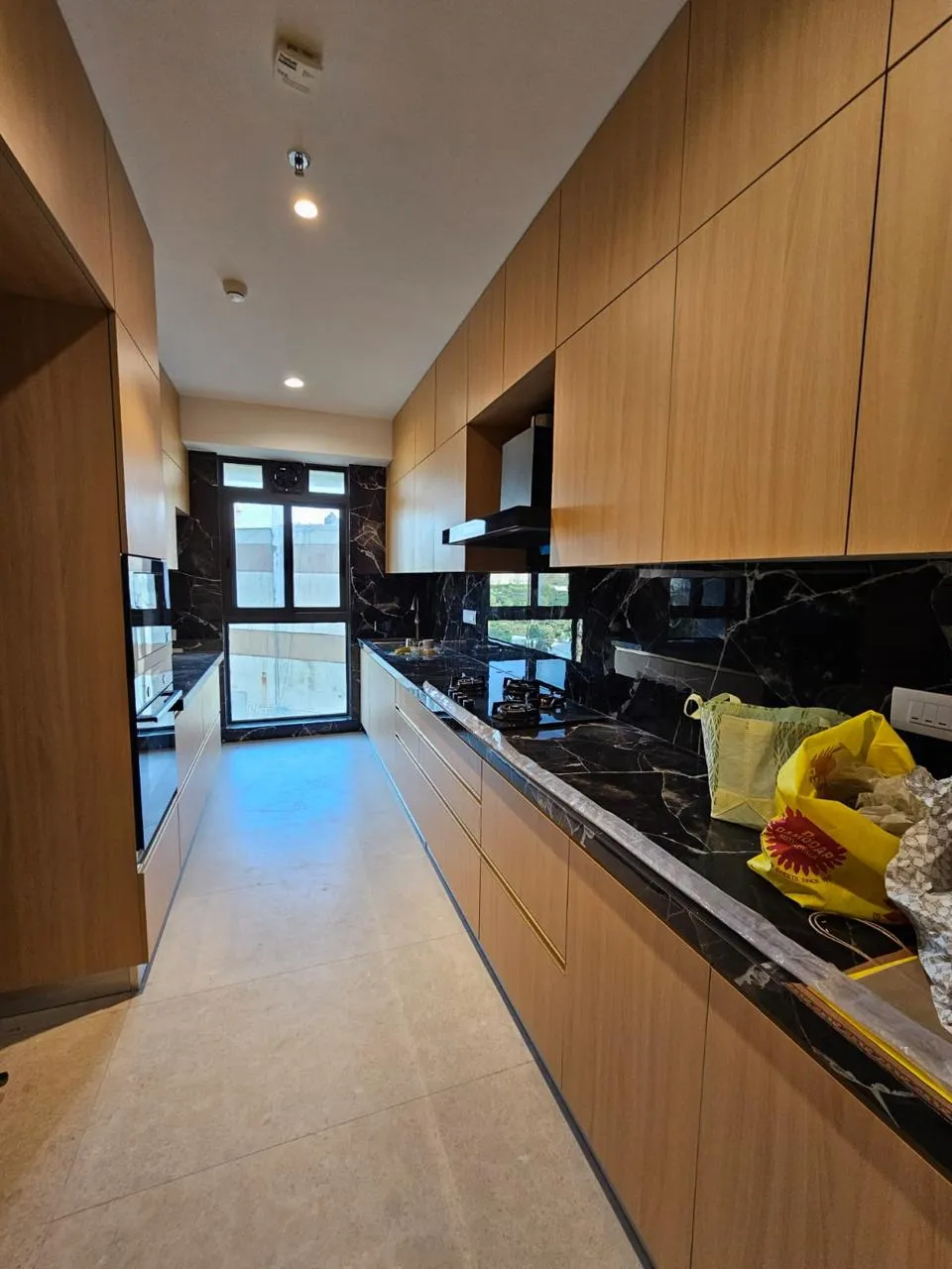 Sagar Resham — Bandra West (17)
